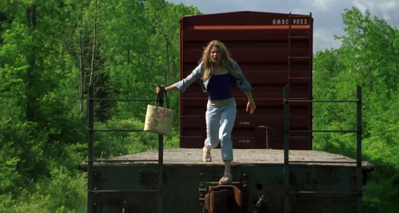 Me, Myself & Irene (2000) BluRay Hindi + English 720p x264 AVC HE-AAC 2.0 ESub.mkv.0002